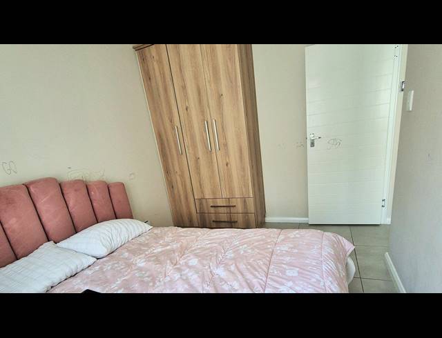3 BEDROOM HOUSE FOR SALE IN FAIRVIEW